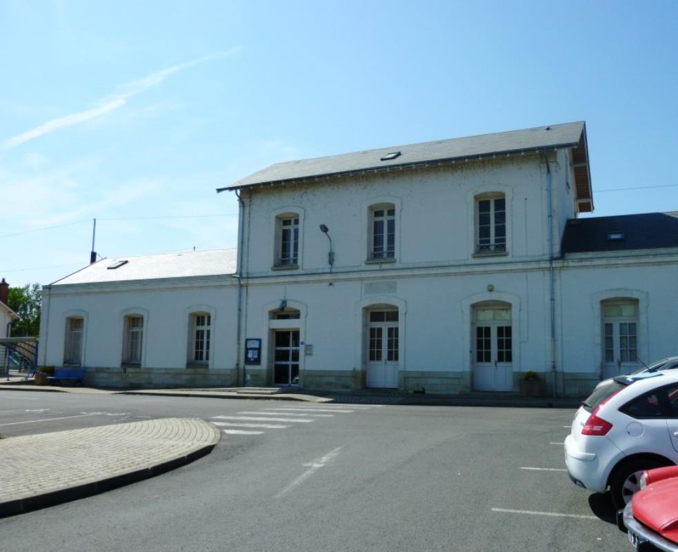 Gare de Port-de-Piles